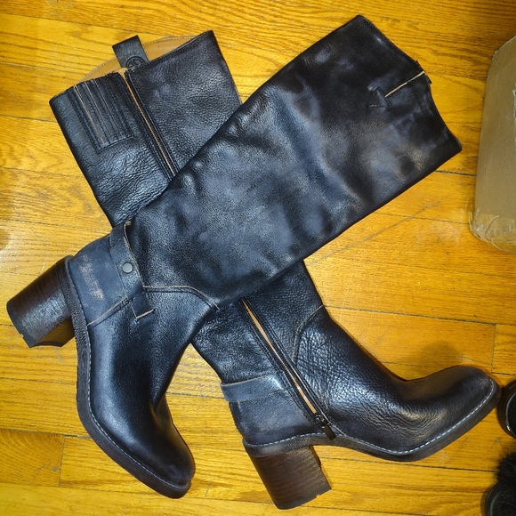 Franco Sarto Women's distressed Kiana boot size 9 - Picture 2 of 7